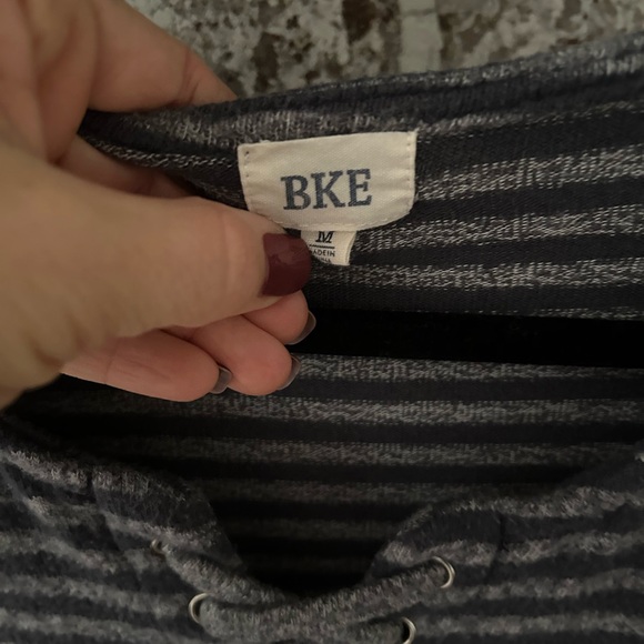 Blue stripped top - Picture 2 of 3